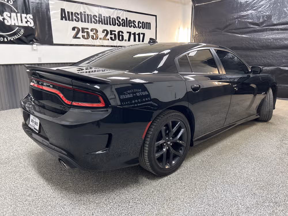 2019 Dodge Charger R/T Image 6