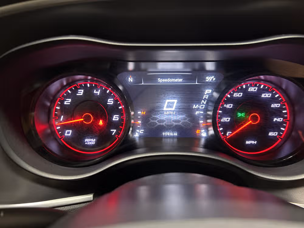 2019 Dodge Charger R/T Image 18
