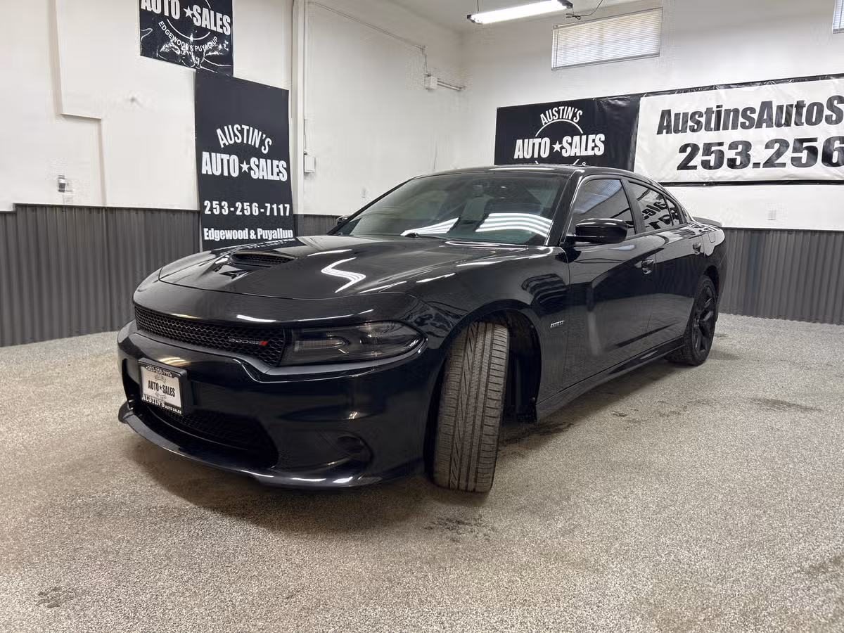 2019 Dodge Charger R/T Image 3