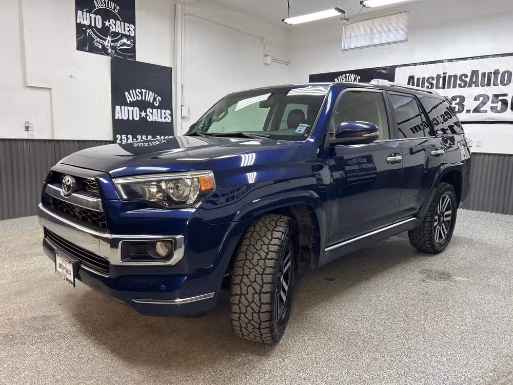 2014 Toyota 4Runner Limited Image 3