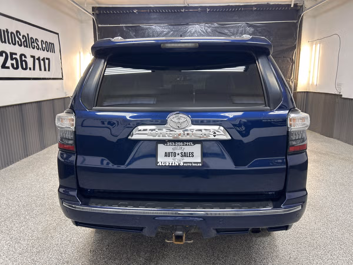 2014 Toyota 4Runner Limited Image 5