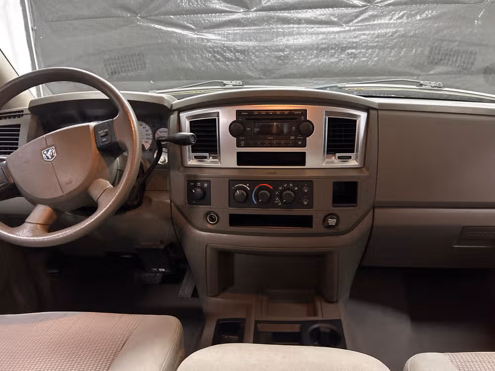 2007 Dodge Ram 1500 SLT Image 11