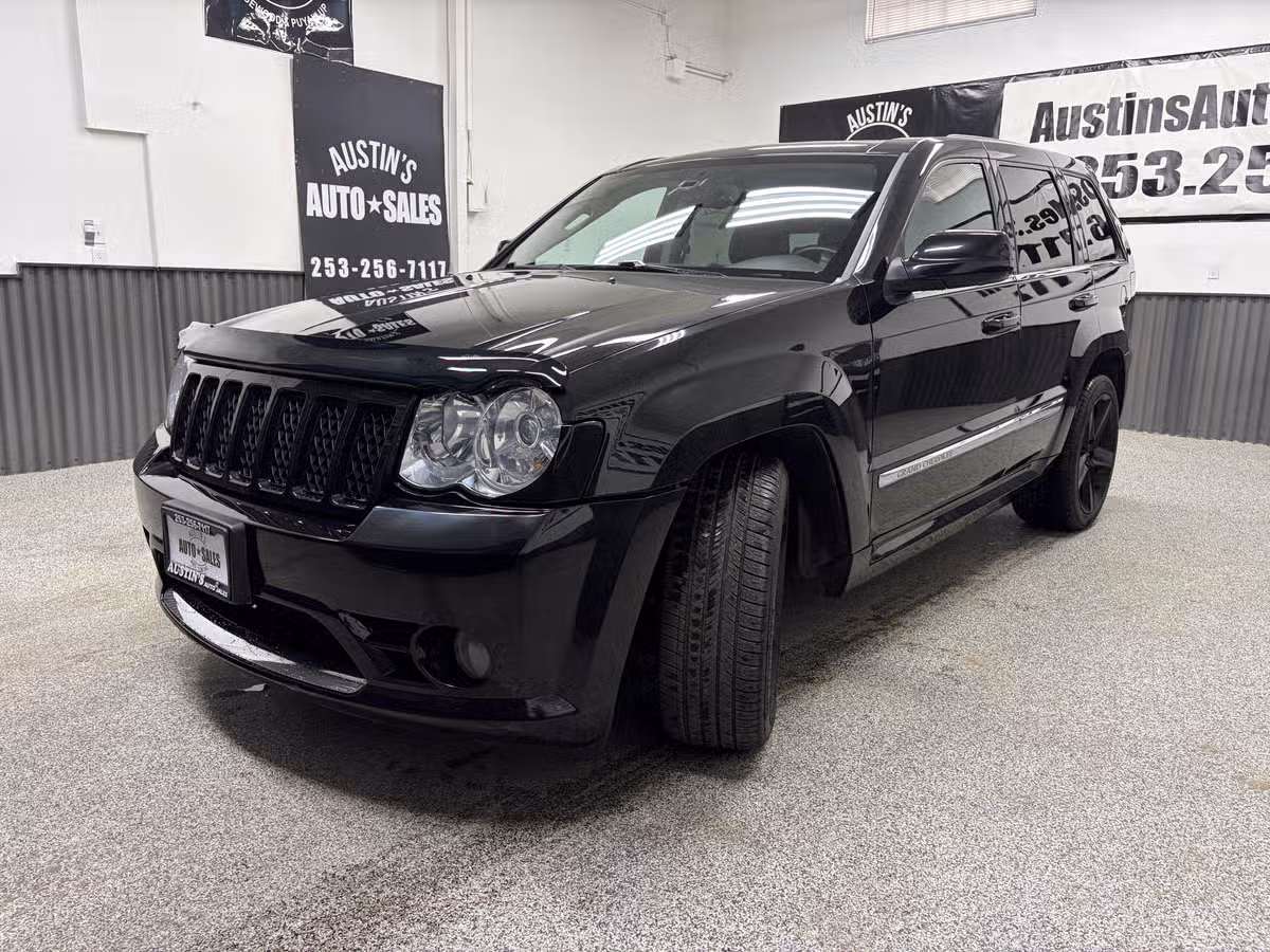2008 Jeep Grand Cherokee SRT8 Image 6