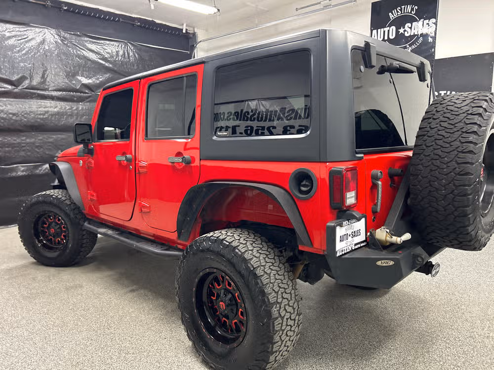 2017 Jeep Wrangler Unlimited Sport S Image 4