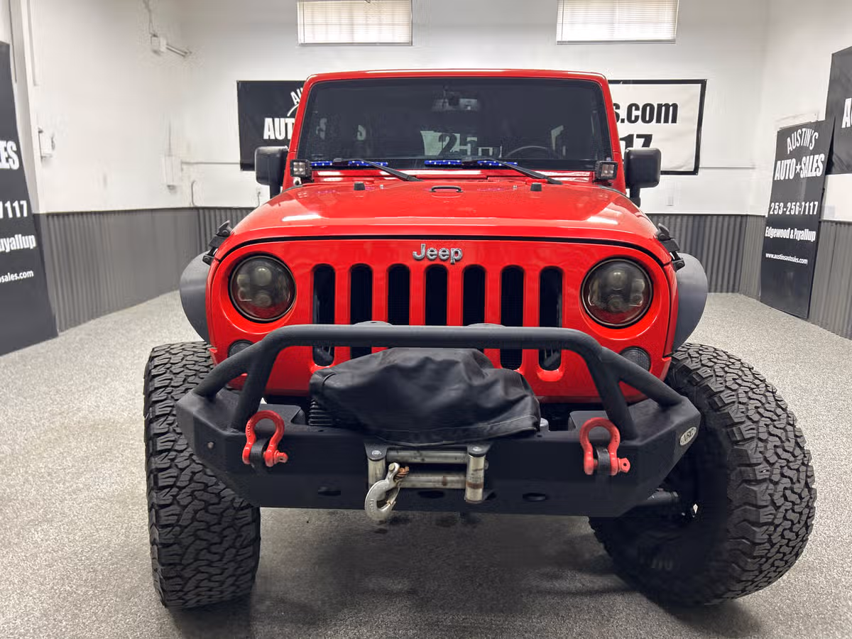 2017 Jeep Wrangler Unlimited Sport S Image 2