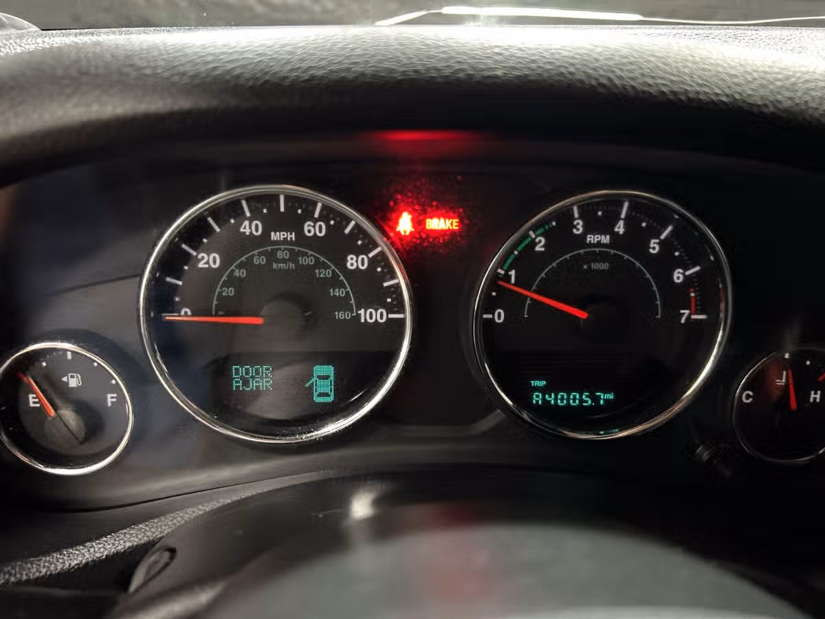 2017 Jeep Wrangler Unlimited Sport S Image 13