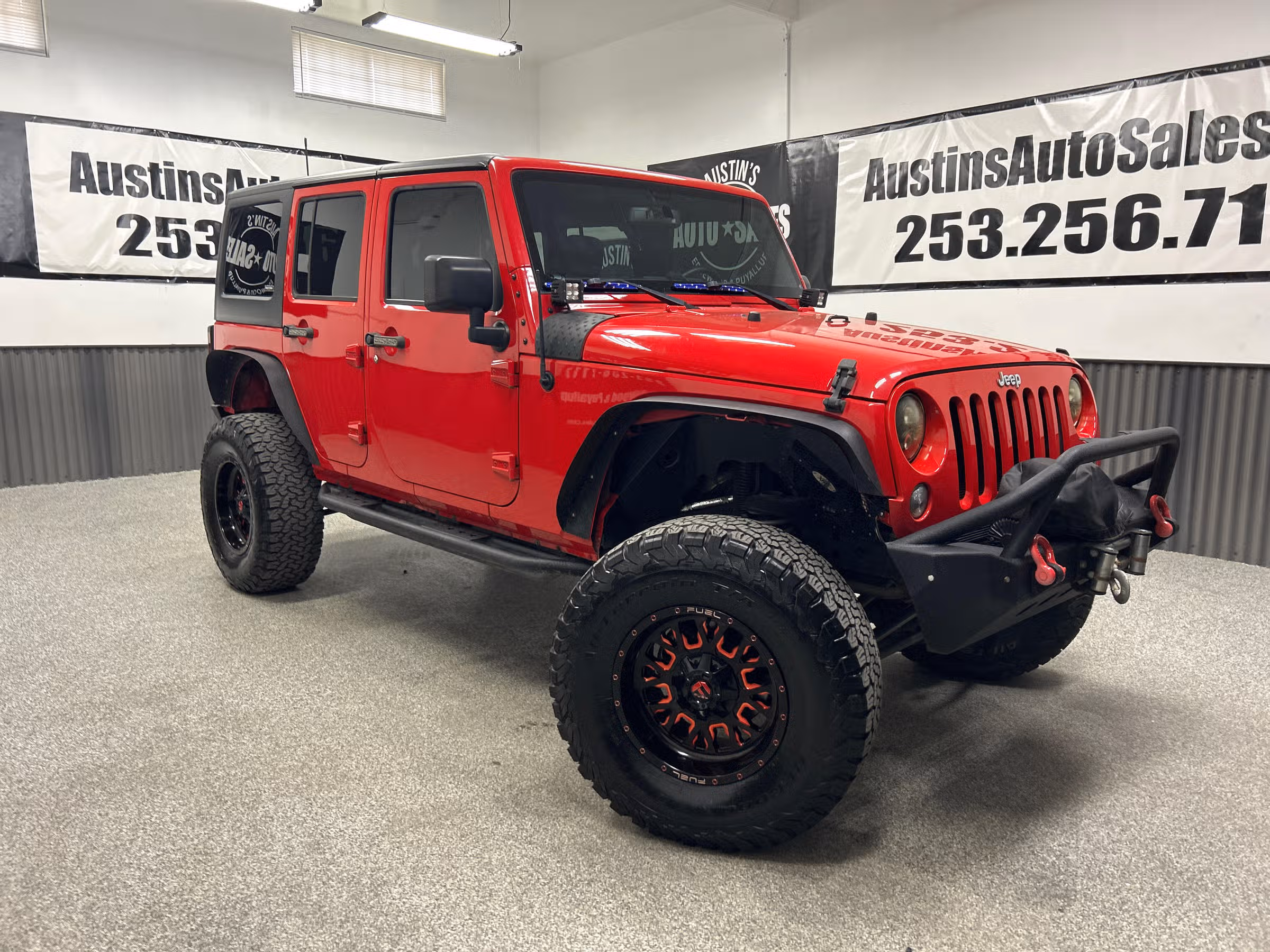 2017 Jeep Wrangler Unlimited Sport S Image 1