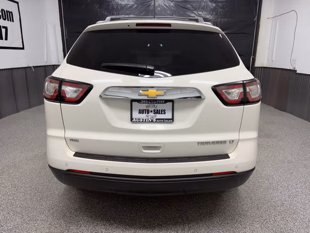 2014 Chevrolet Traverse LT Image 4