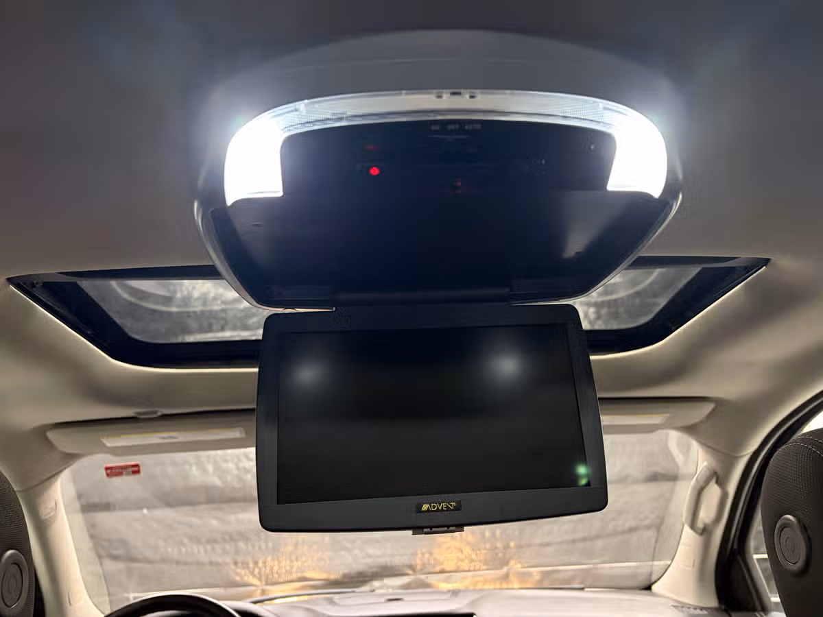 2014 Chevrolet Traverse LT Image 16