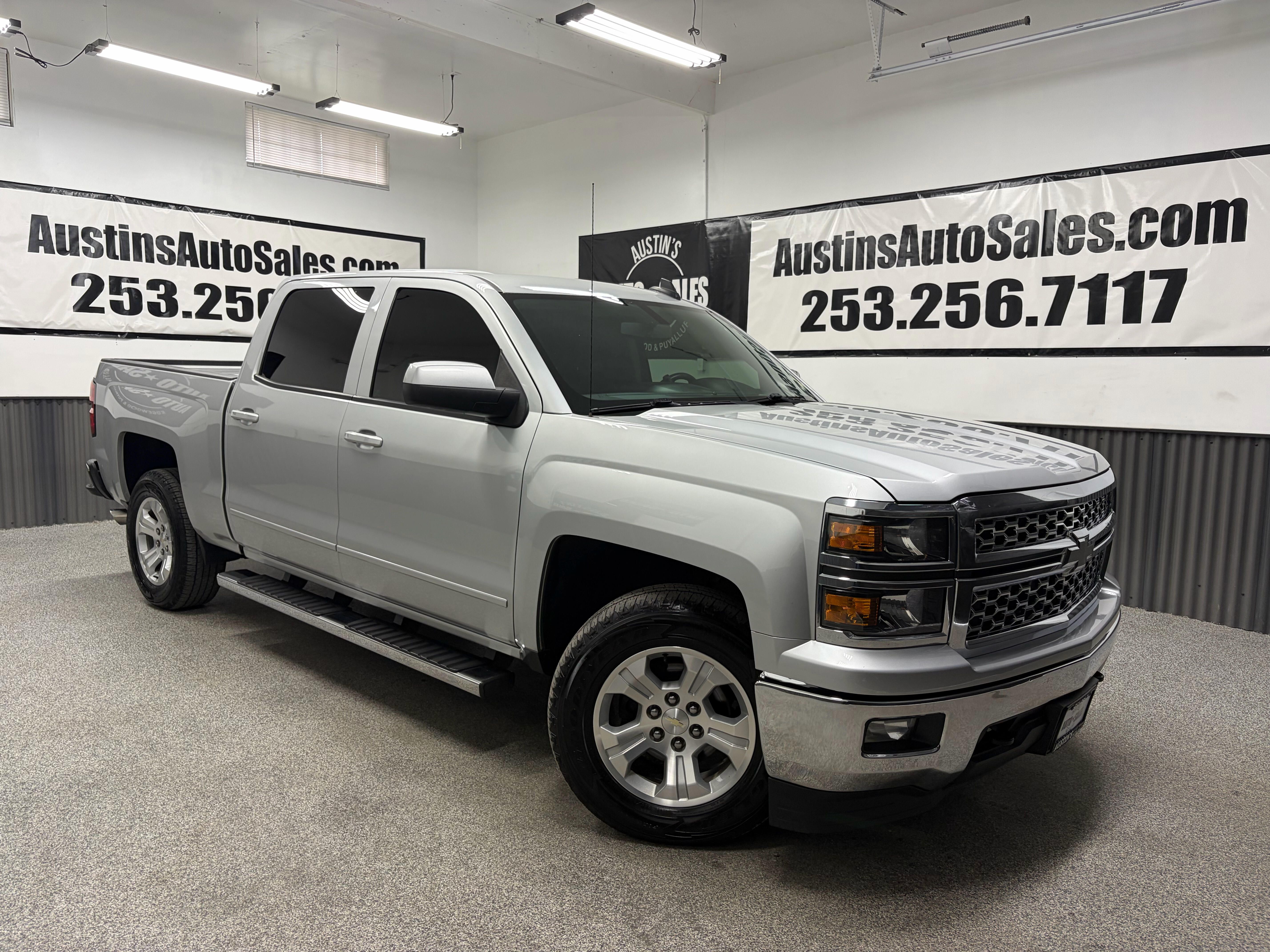 2015 Chevrolet Silverado 1500 LT 4X4 Crew Cab Short Box's photo