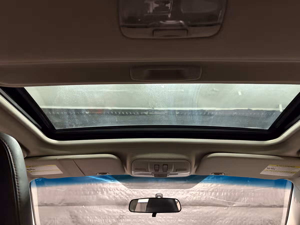 2014 Subaru Impreza WRX Limited Image 15