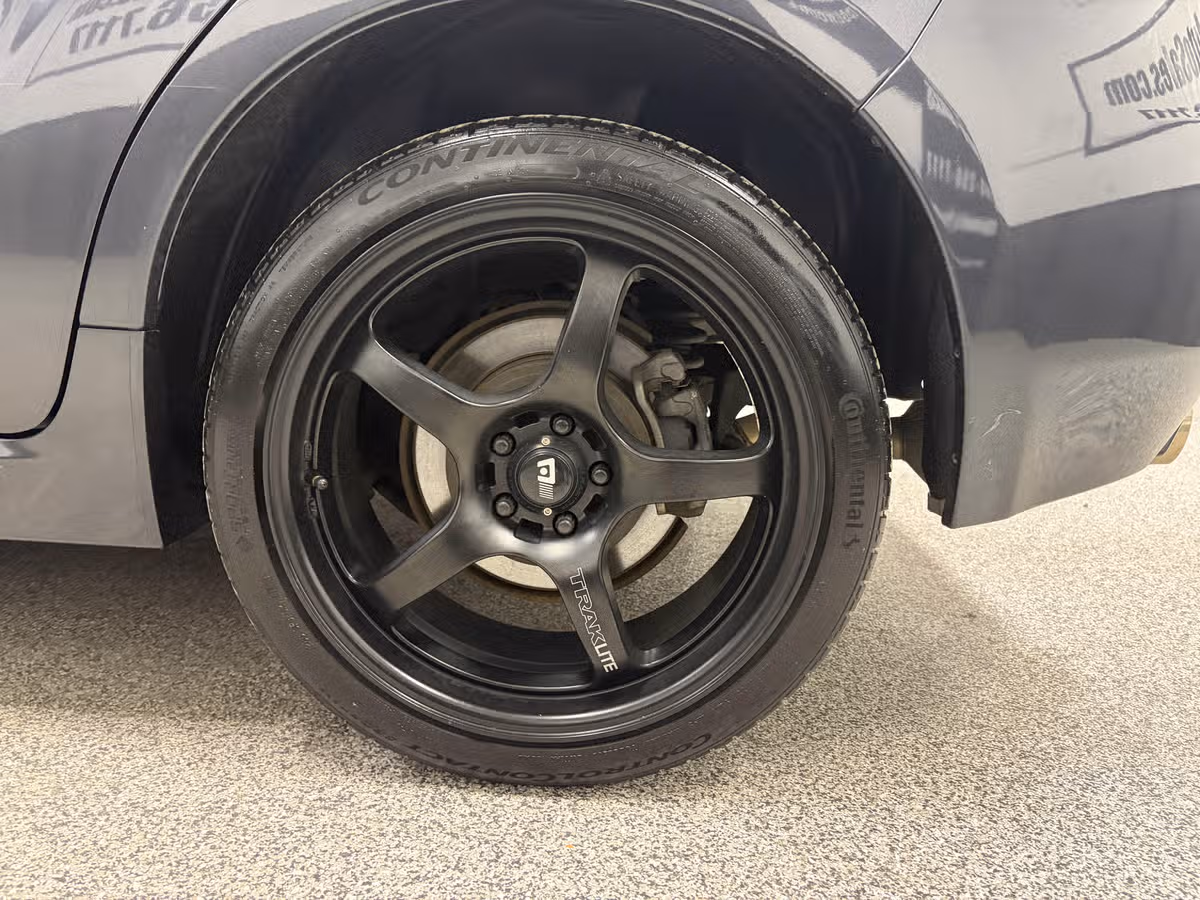 2014 Subaru Impreza WRX Limited Image 9