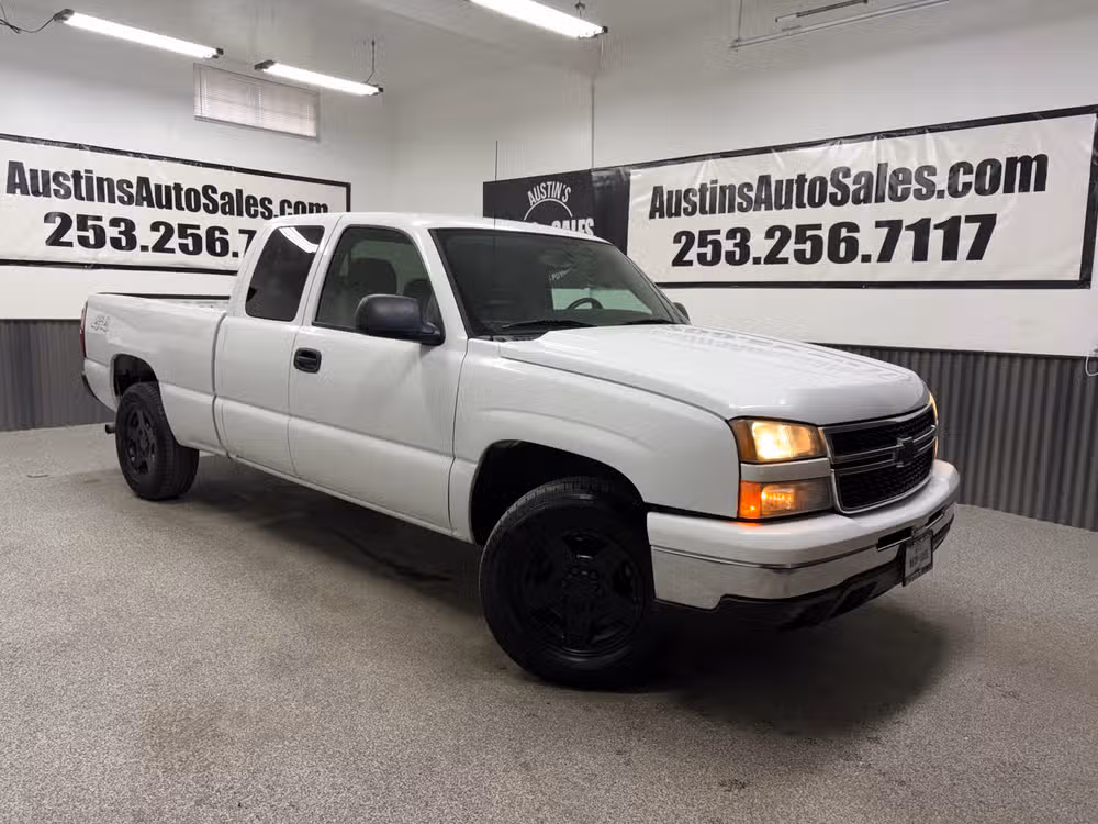 2006 Chevrolet Silverado 1500 LT2 4x4 Extended Cab MWB's photo