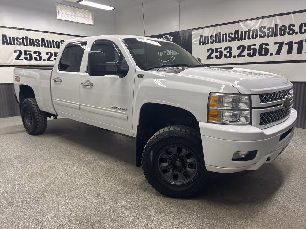 2014 Chevrolet Silverado HD LTZ 4WD Crew Cab SWB's photo