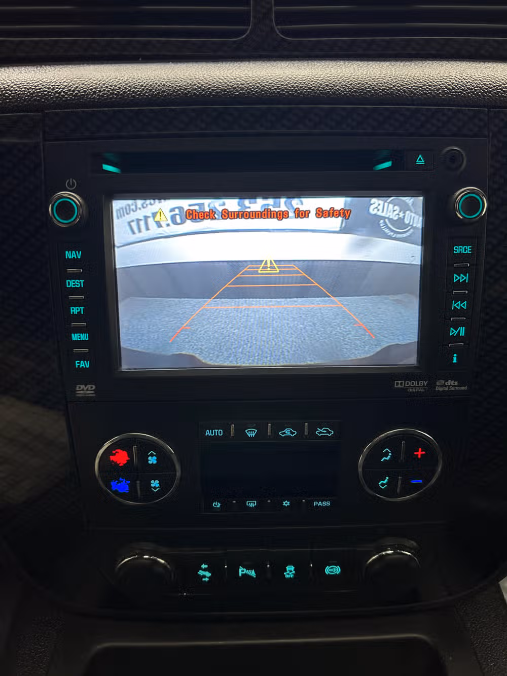 2014 Chevrolet Silverado 2500HD LTZ Crew Cab Image 16