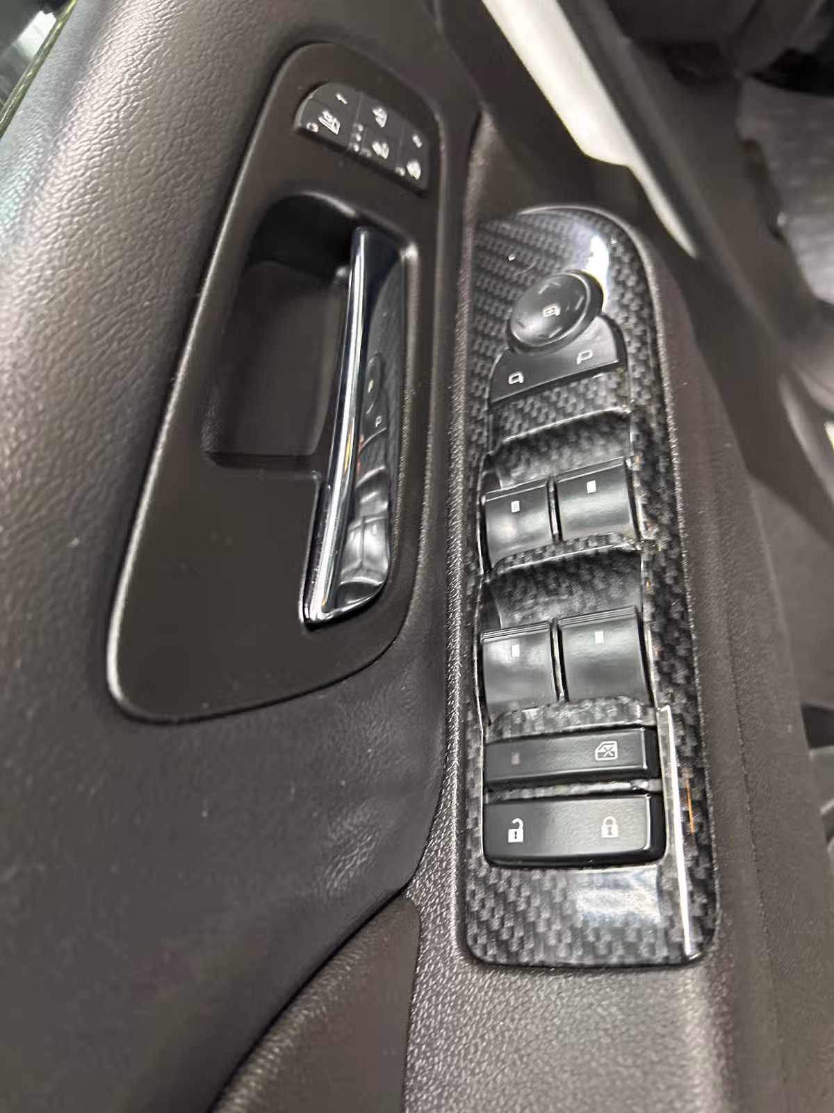 2014 Chevrolet Silverado 2500HD LTZ Crew Cab Image 9