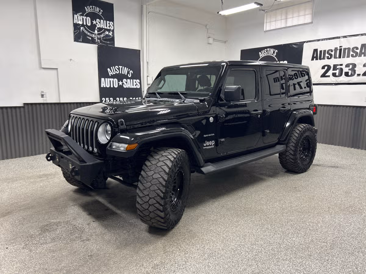 2020 Jeep Wrangler Unlimited Sahara Image 3