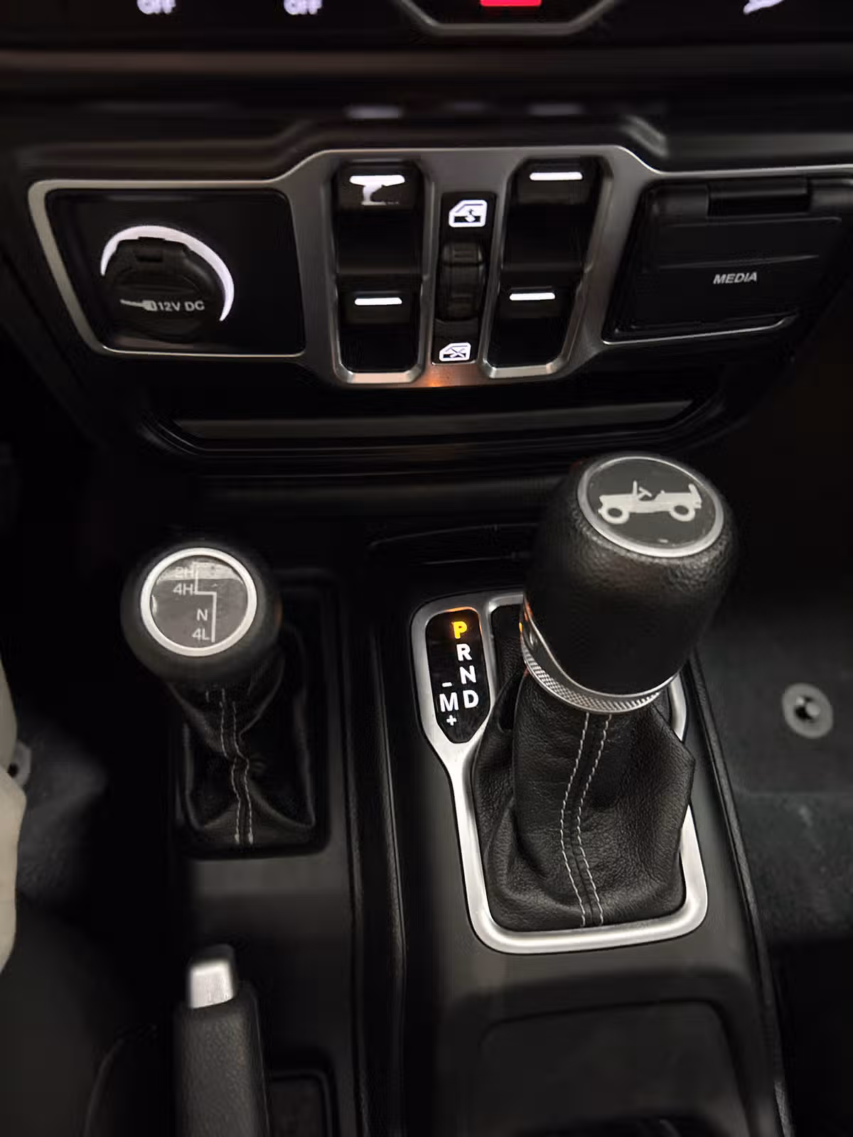 2020 Jeep Wrangler Unlimited Sahara Image 12