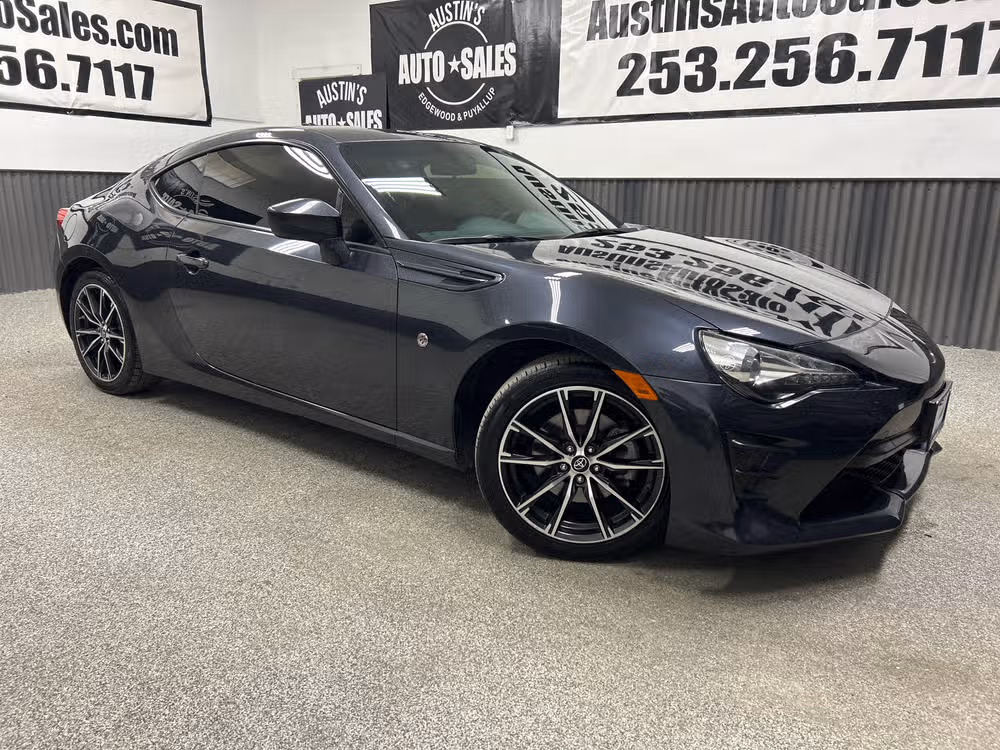 2017 Toyota 86 MT's photo