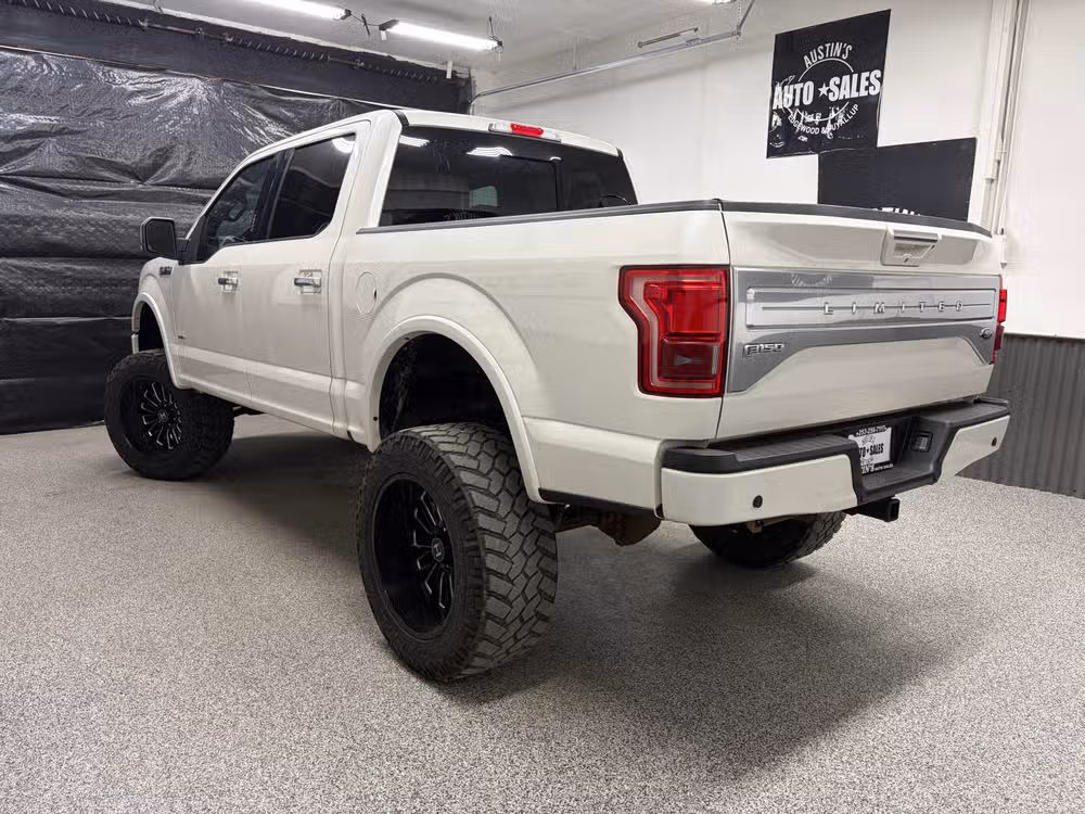 2016 Ford F-150 Limited SuperCrew Image 8