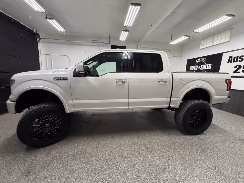 2016 Ford F-150 Limited SuperCrew Image 7