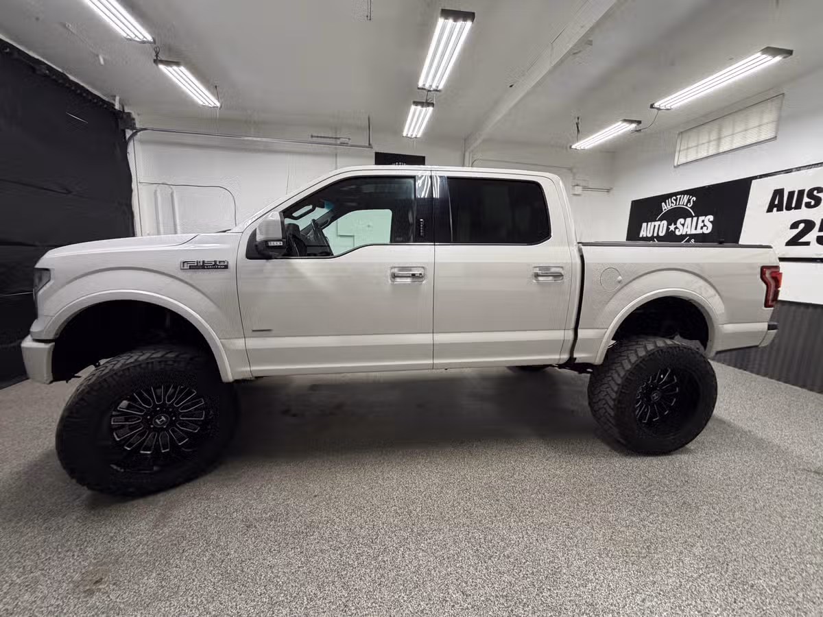 2016 Ford F-150 Limited SuperCrew Image 7
