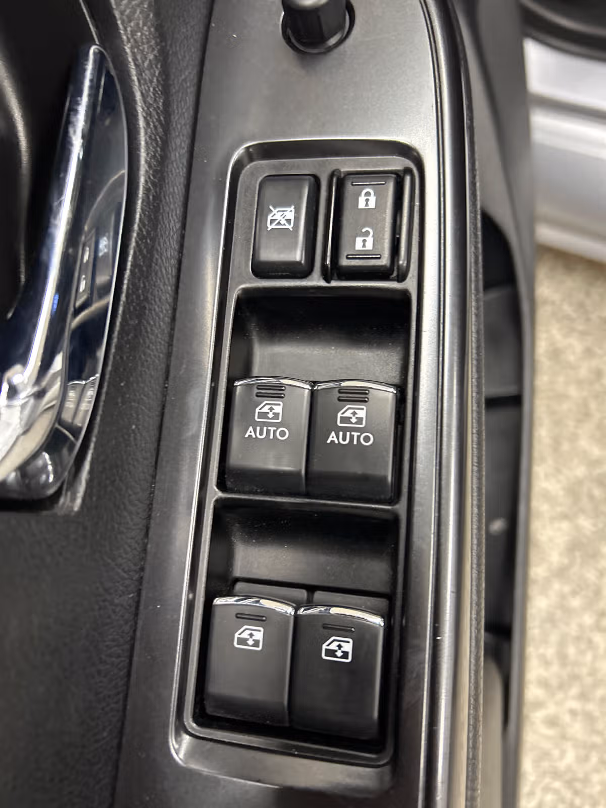 2018 Subaru WRX Premium Image 9