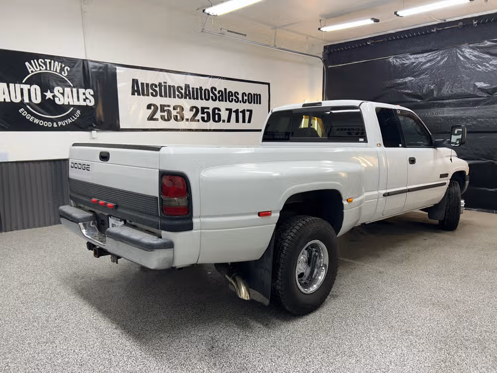 2001 Dodge Ram 3500 SLT Plus Quad Cab Image 6