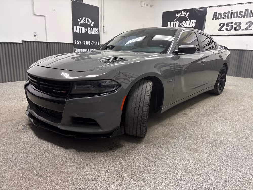 2017 Dodge Charger R/T Image 6