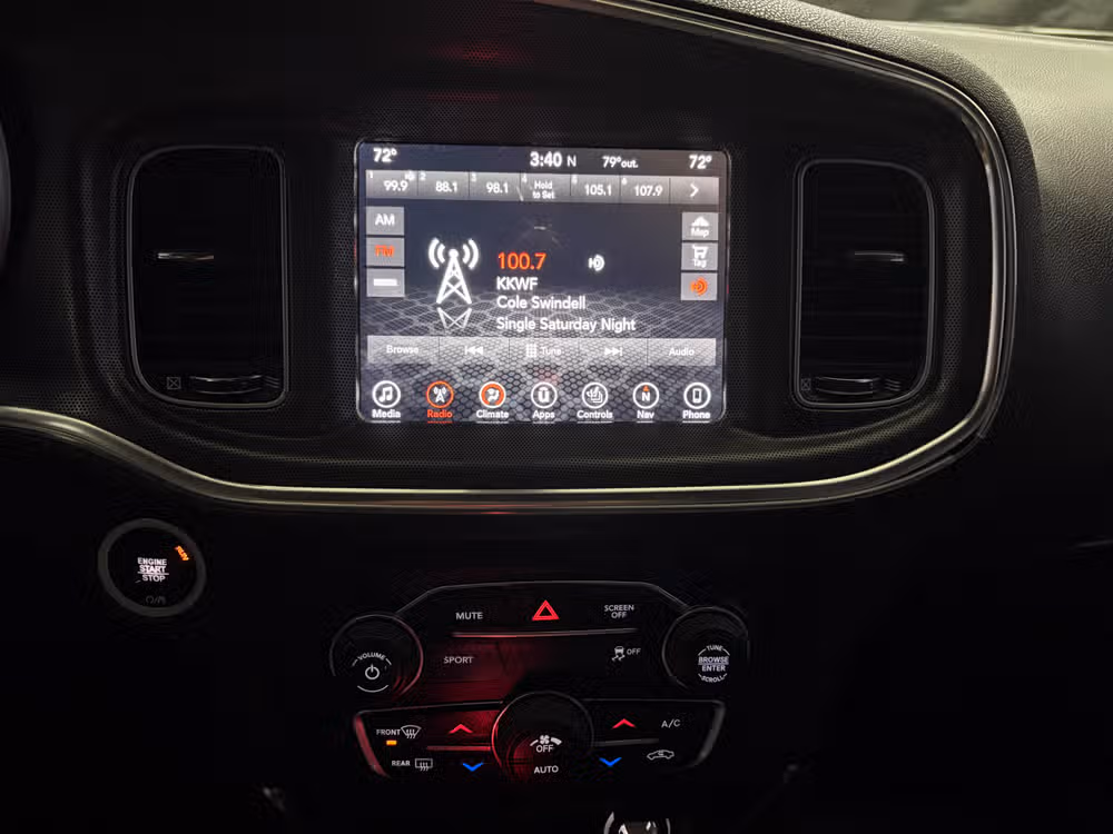 2017 Dodge Charger R/T Image 13