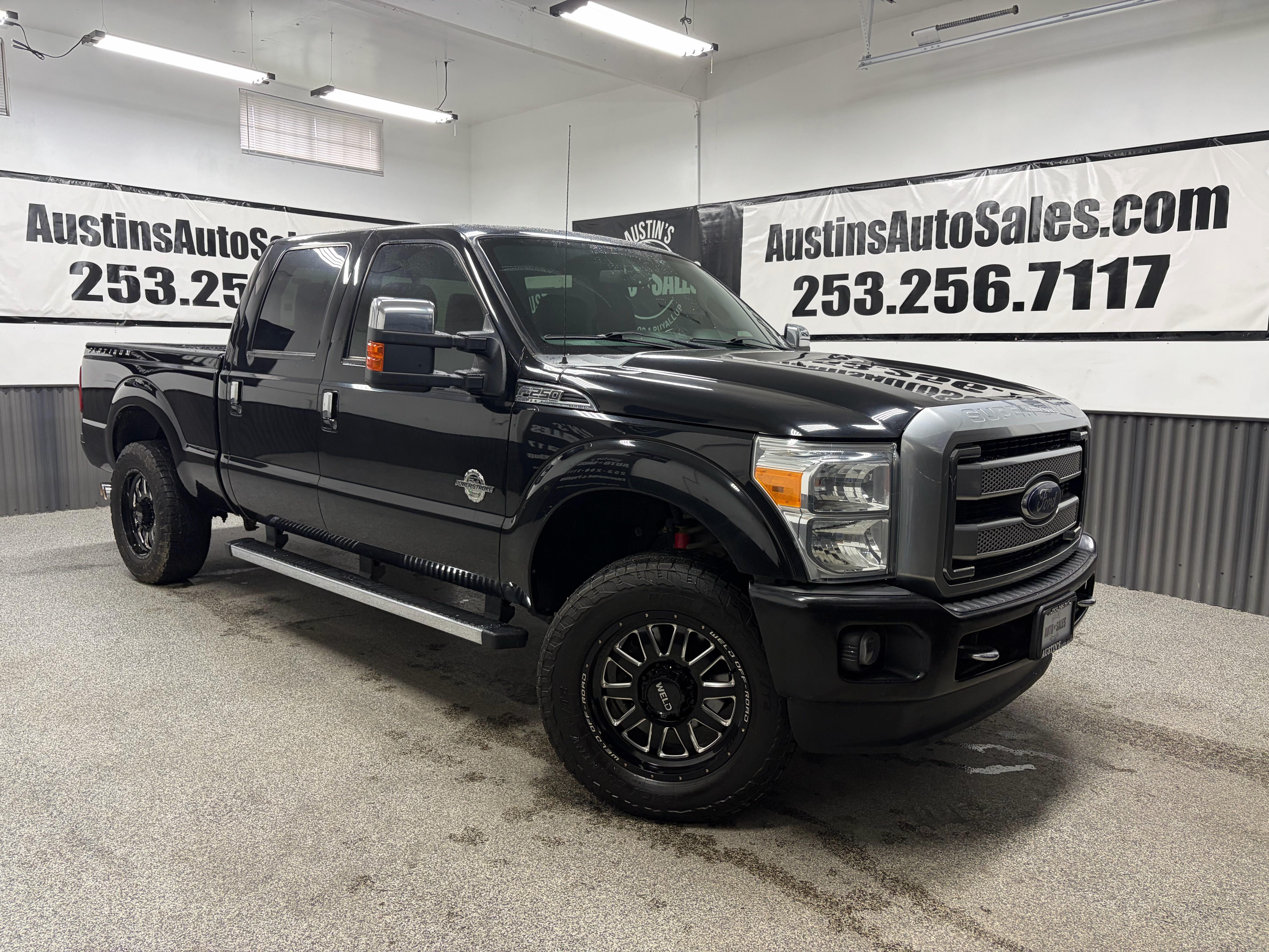 2016 Ford F-250 Platinum 4x4 Crew Cab 8' Box's photo