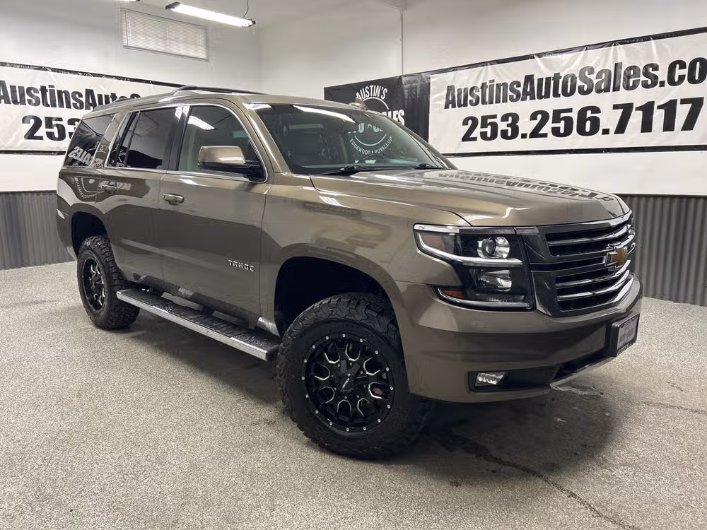 2015 Chevrolet Tahoe 4WD LT's photo