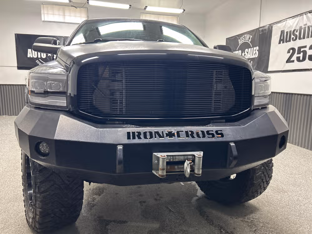 2006 Dodge Ram 2500 SLT Quad Cab Image 2
