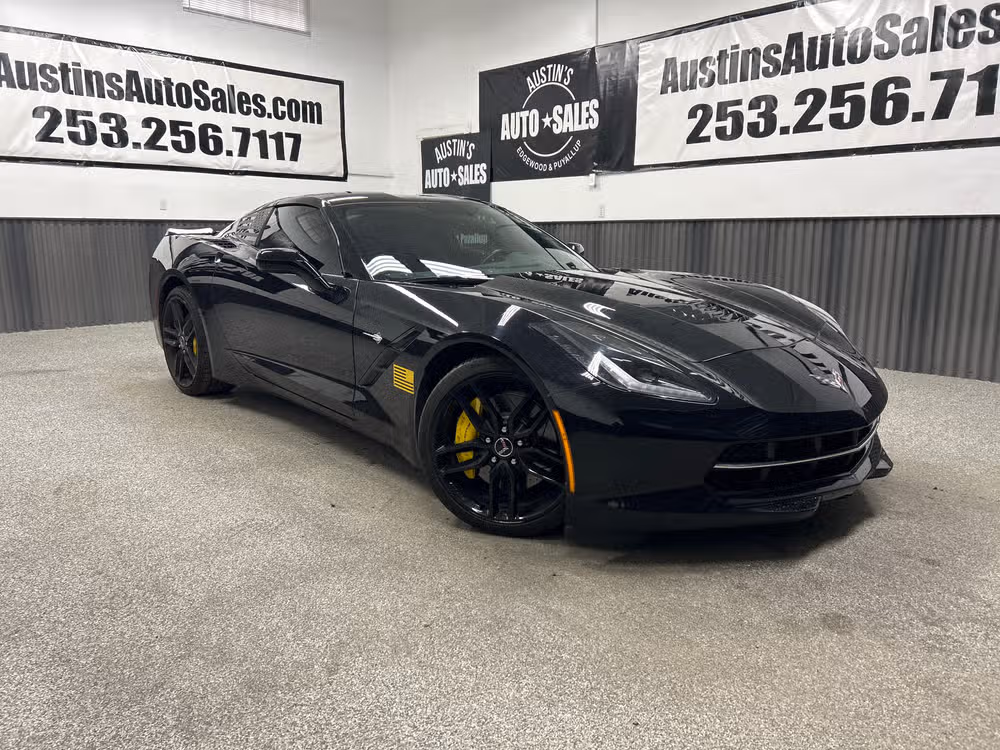 2015 Chevrolet Corvette Stingray Coupe w/Z51's photo