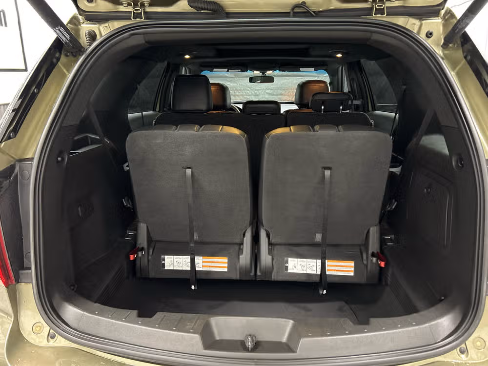 2013 Ford Explorer XLT Image 13
