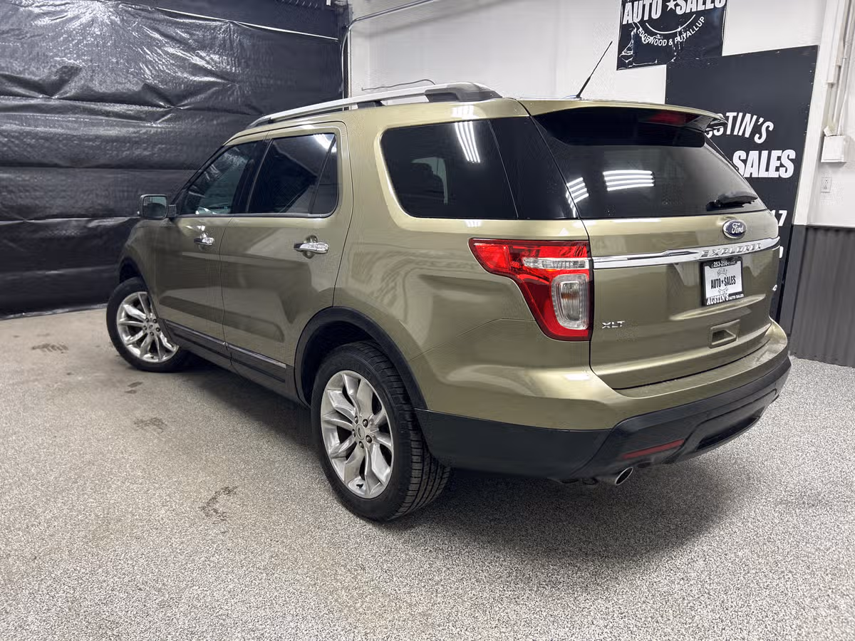 2013 Ford Explorer XLT Image 4