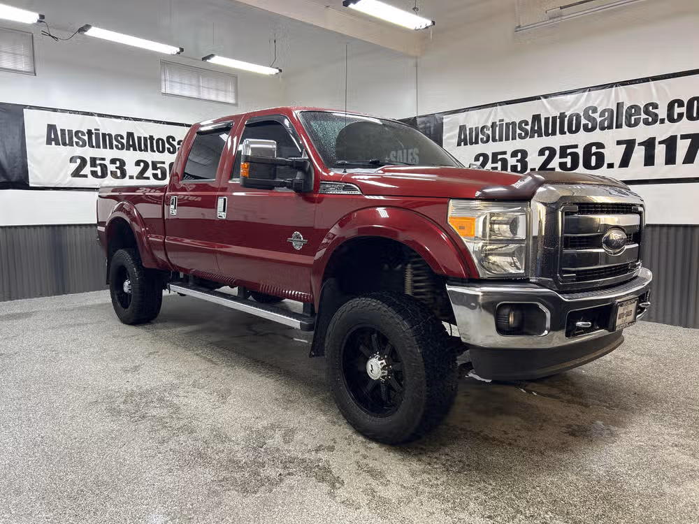 2013 Ford F-250 Lariat 4x4 Crew Cab 172 in's photo