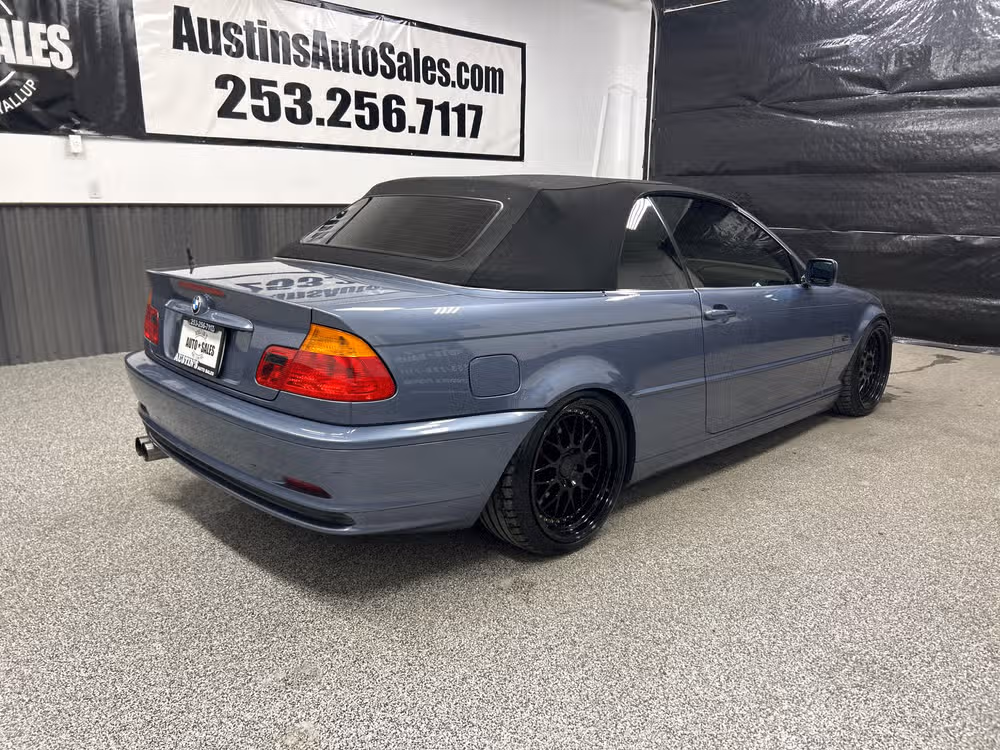 2001 BMW 3 Series 330Ci Image 6