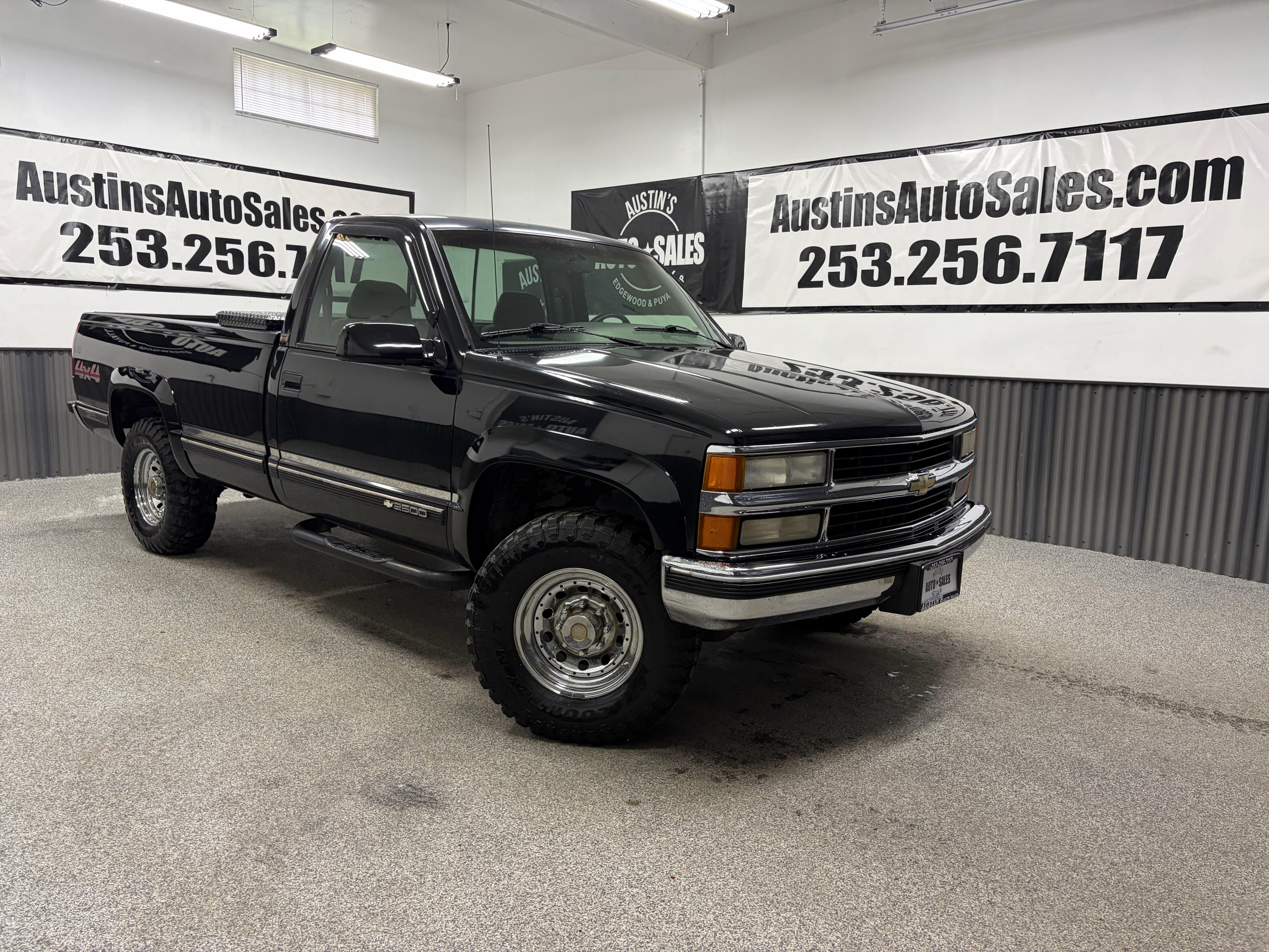 1995 Chevrolet K2500's photo