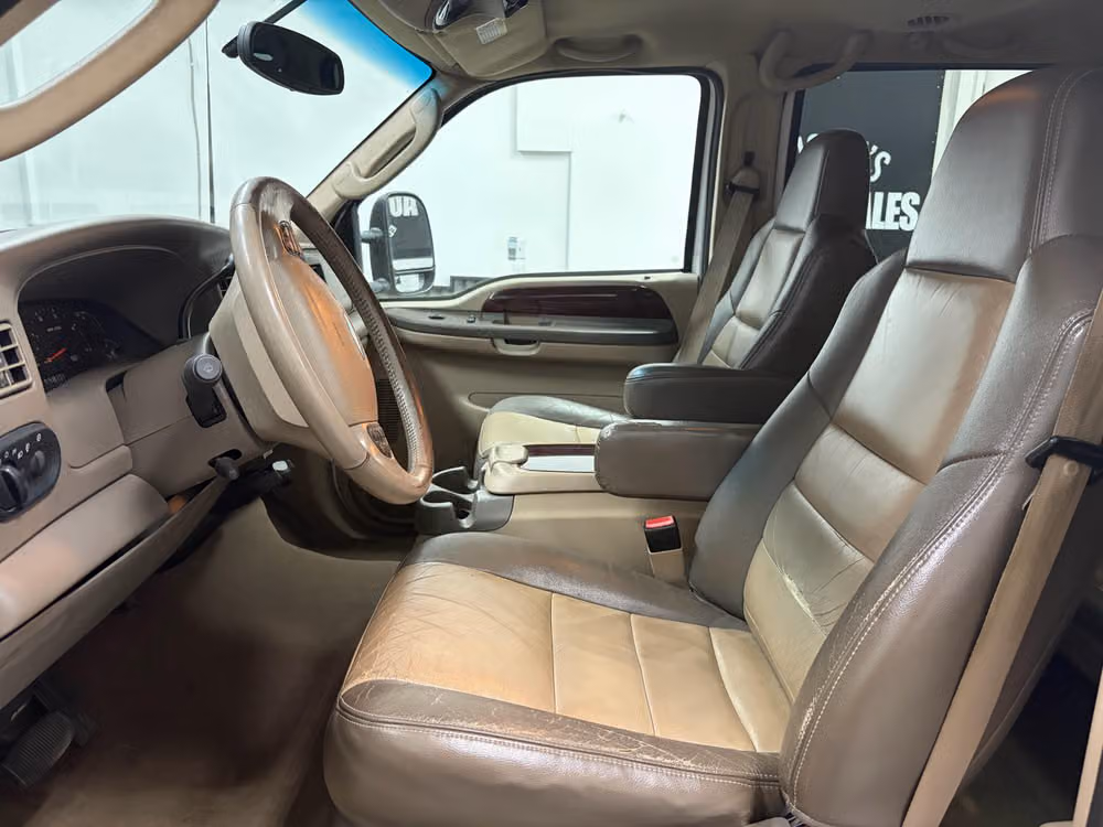 2003 Ford Excursion Eddie Bauer Image 18