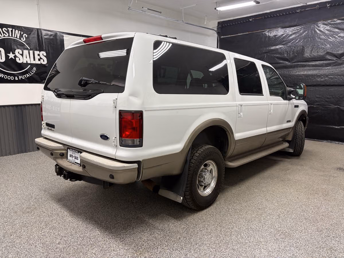 2003 Ford Excursion Eddie Bauer Image 3