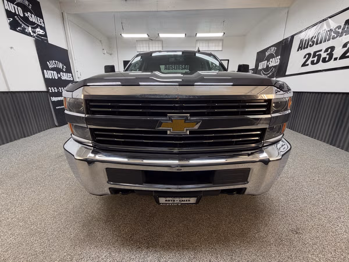 2015 Chevrolet Silverado 3500HD Work Truck Double Cab Image 5