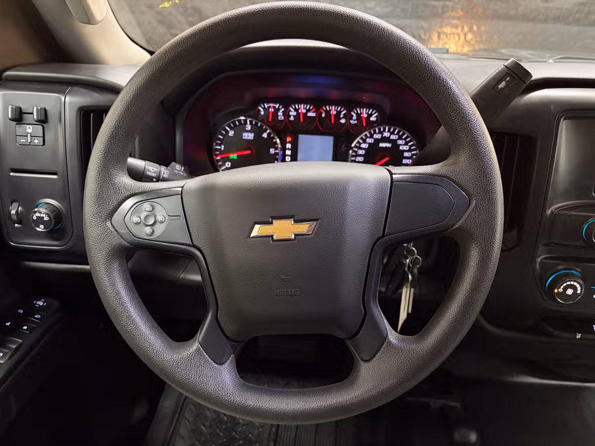 2015 Chevrolet Silverado 3500HD Work Truck Double Cab Image 11