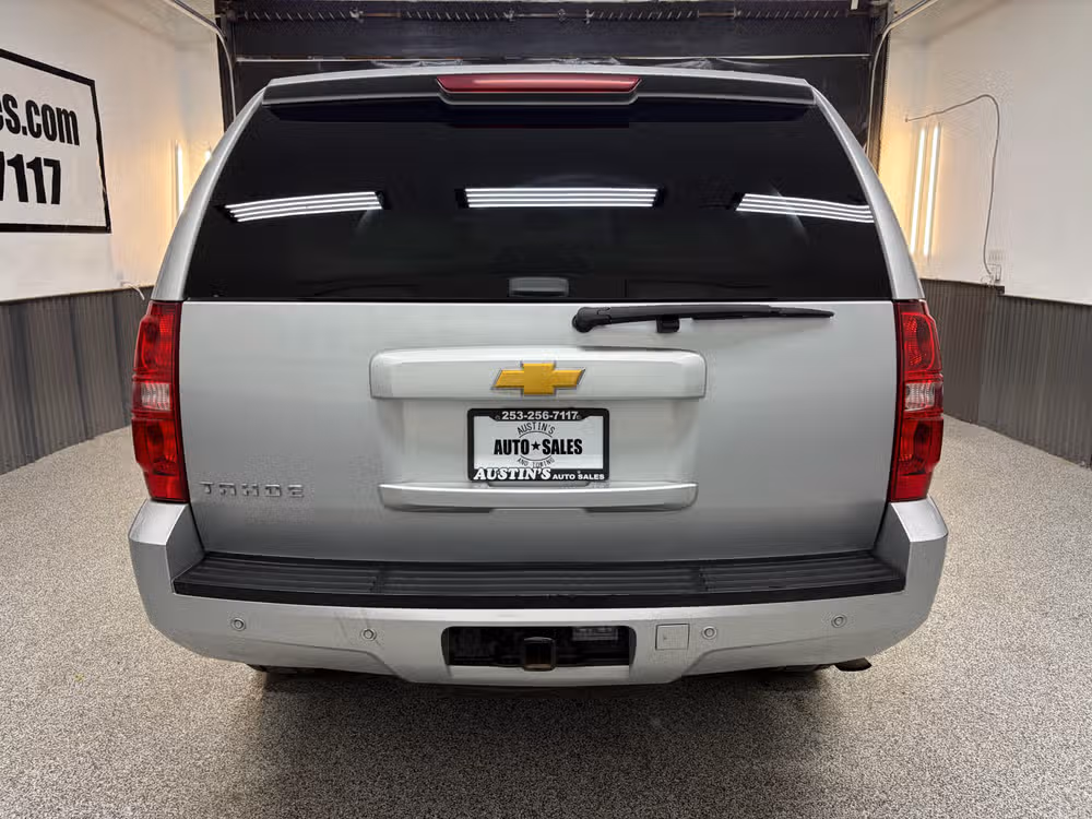 2013 Chevrolet Tahoe LT Lower Image 2