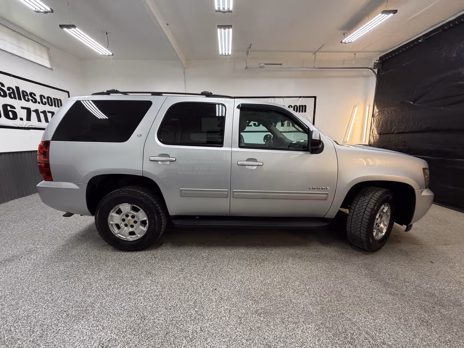 2013 Chevrolet Tahoe LT Upper Image 2