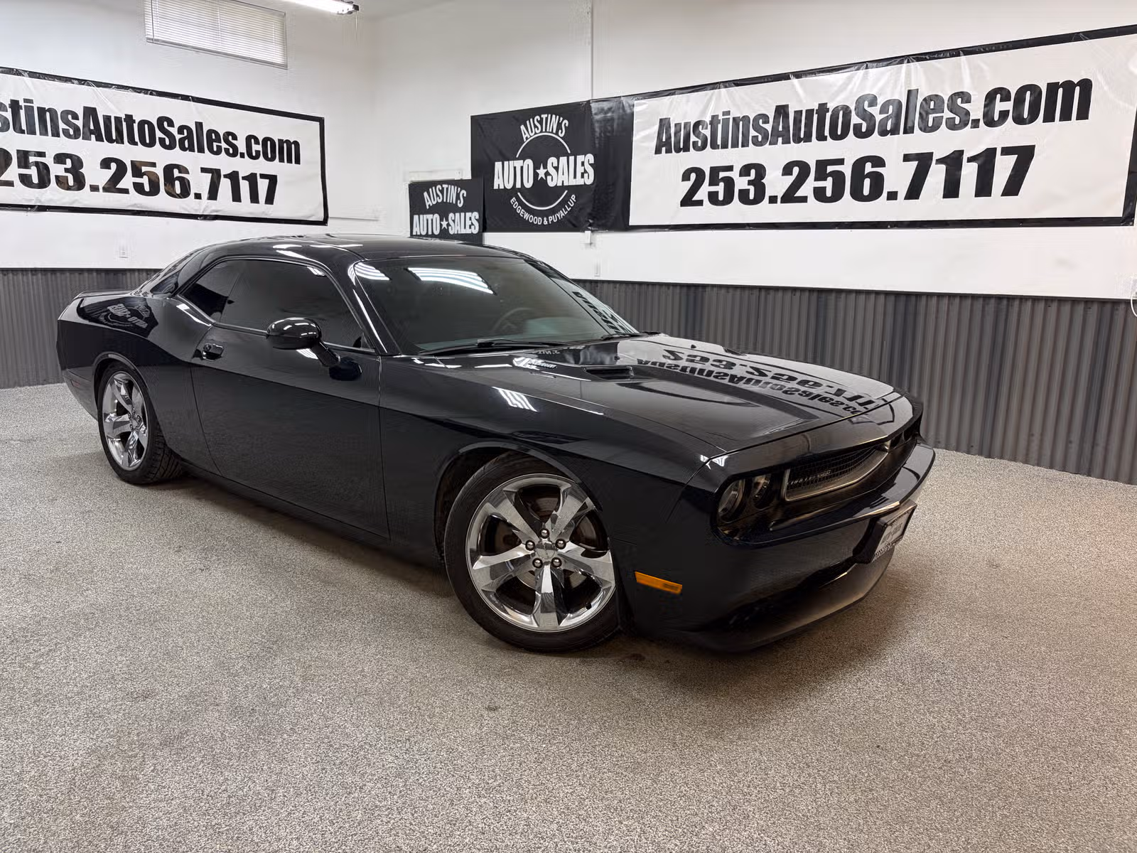 2014 Dodge Challenger R/T Plus Upper Image 1