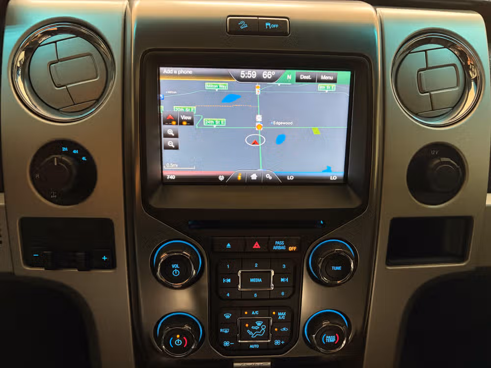 2014 Ford F-150 FX4 SuperCrew Image 13