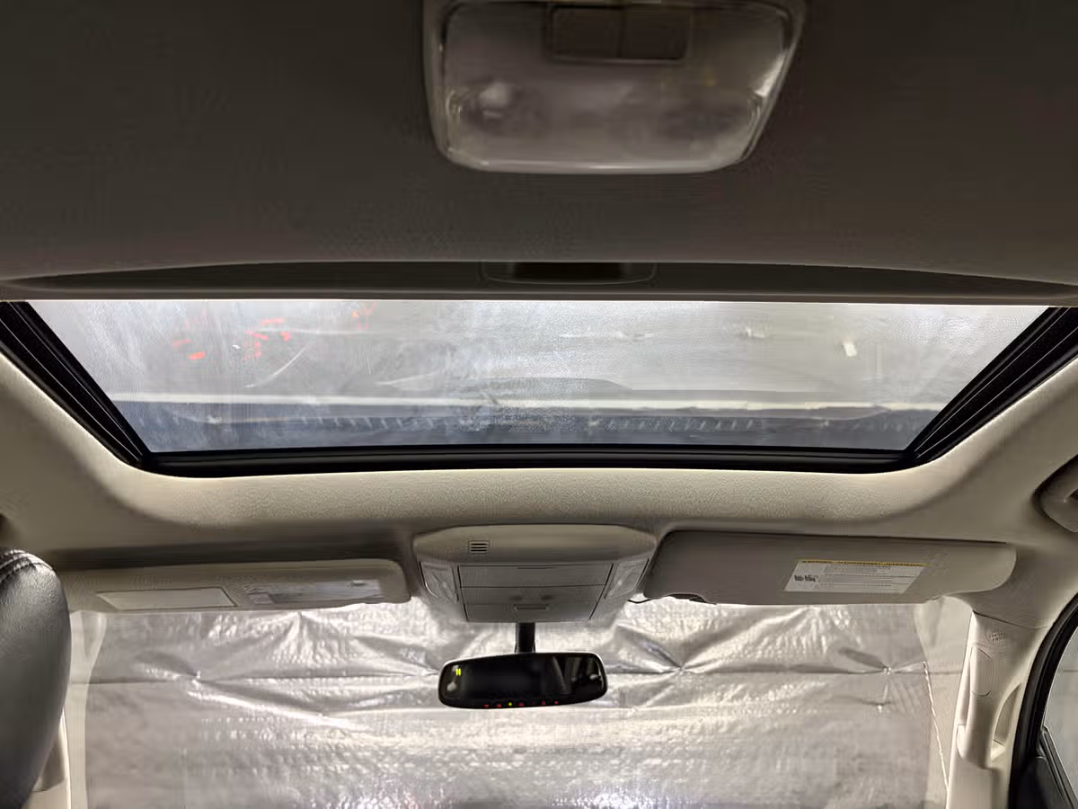 2013 Toyota Tundra Grade CrewMax Image 16