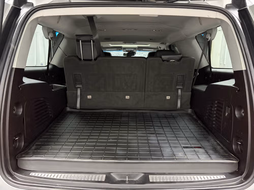 2018 Chevrolet Suburban LT Image 22
