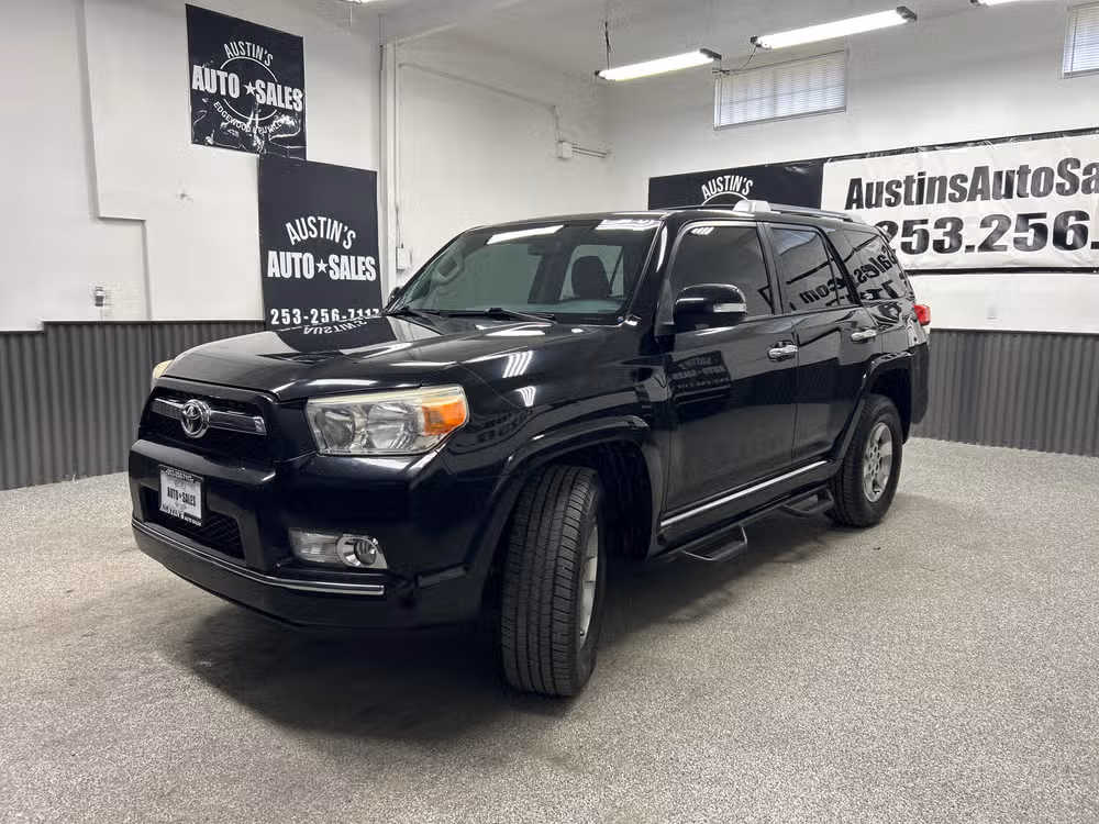 2010 Toyota 4Runner SR5 Lower Image 1